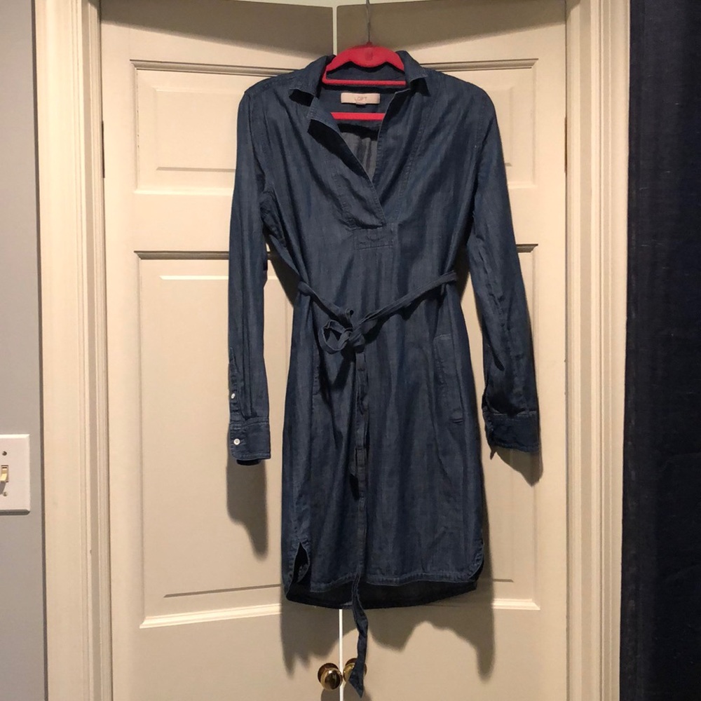 Chambray Loft Dress.